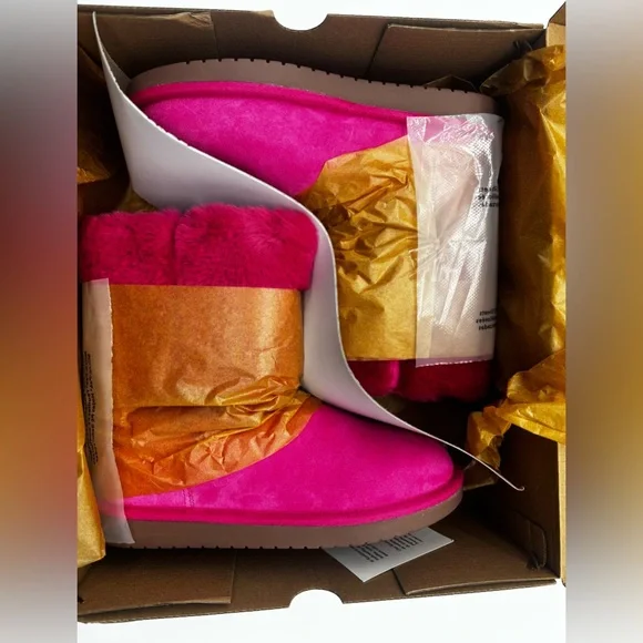 Children Unisex Boots Koolaburra by UGG Kids Aubrei Short (/Big Kid) - Picture 8 of 9